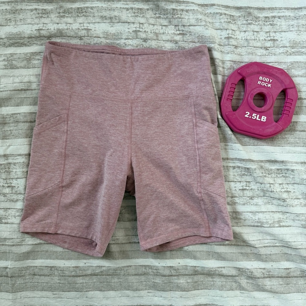 💪🏻 Zobha Light Pink Heather Medium Shorts